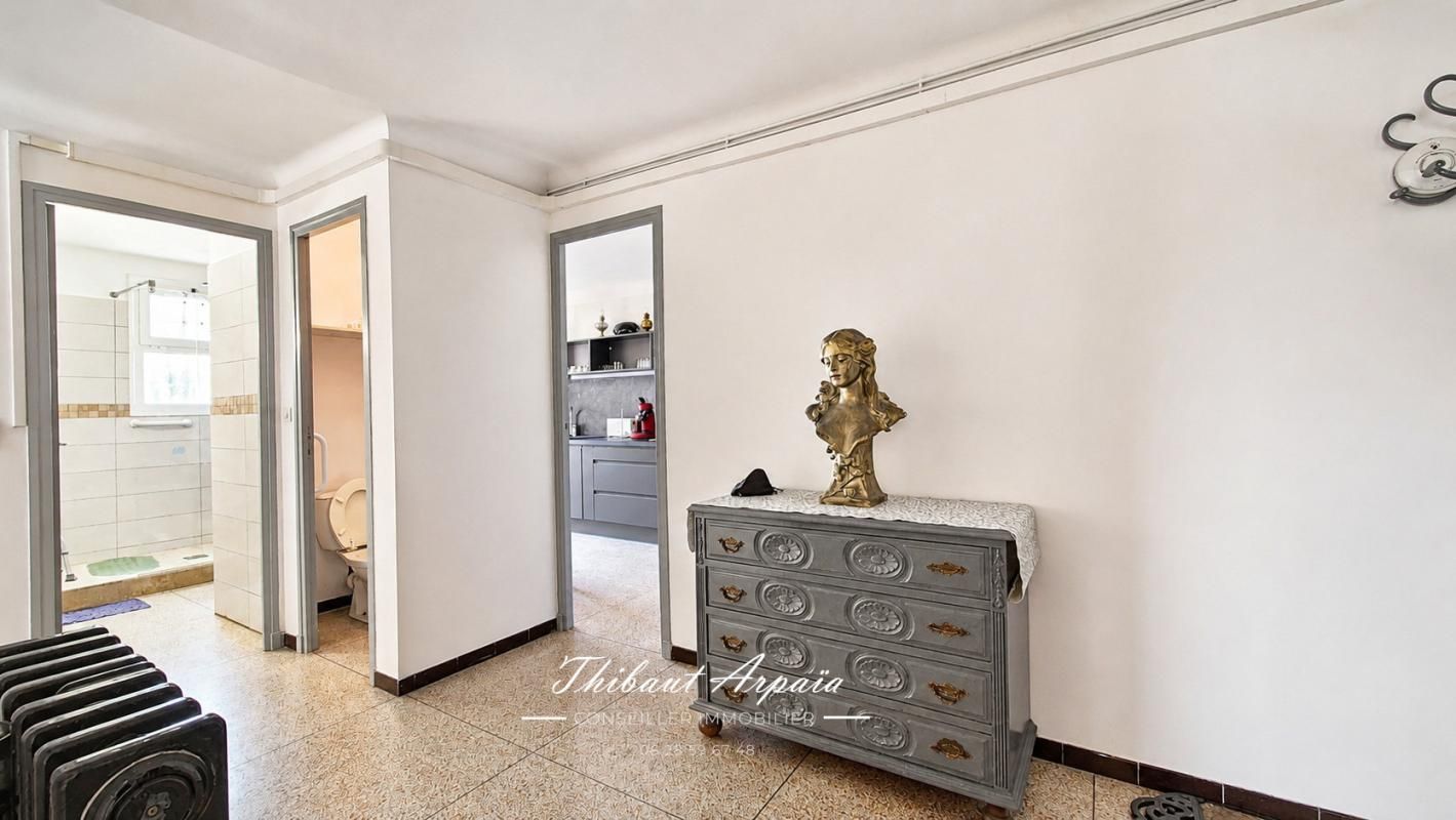MANOSQUE Appartement T3 de 69 m² habitables avec ascenseur 2