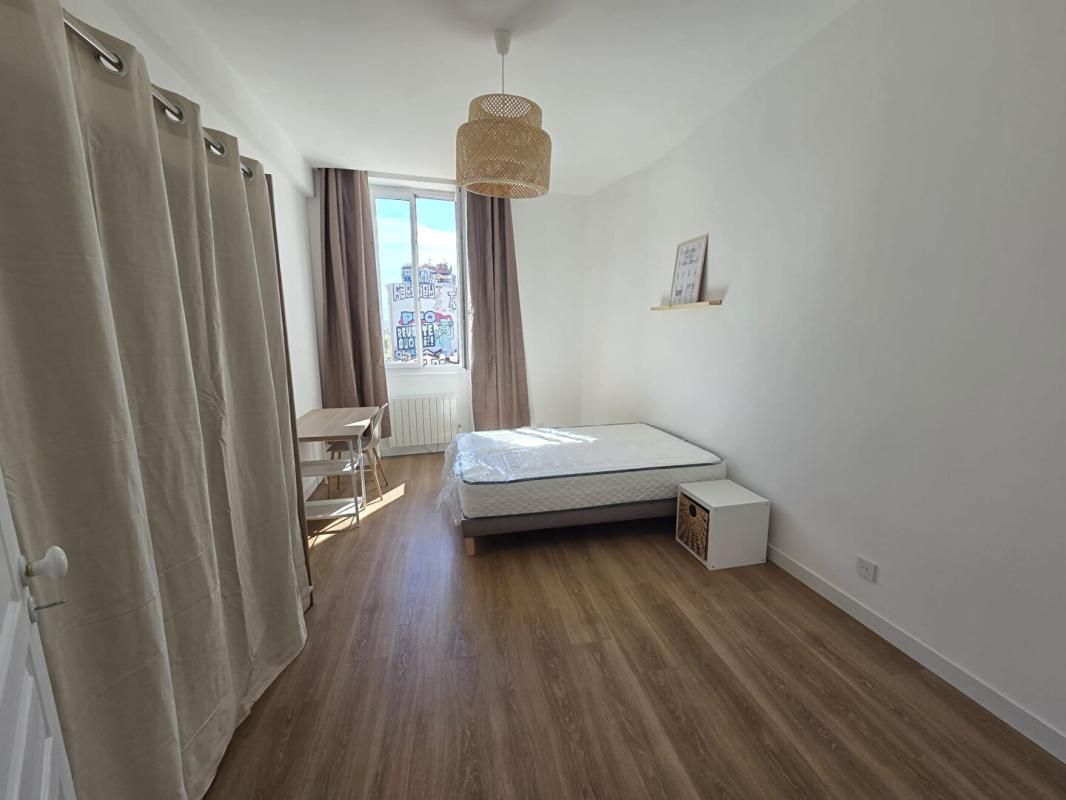 MARSEILLE-6E-ARRONDISSEMENT COLOCATION DE 4 CHAMBRES Cours Lieutaud 13006 3