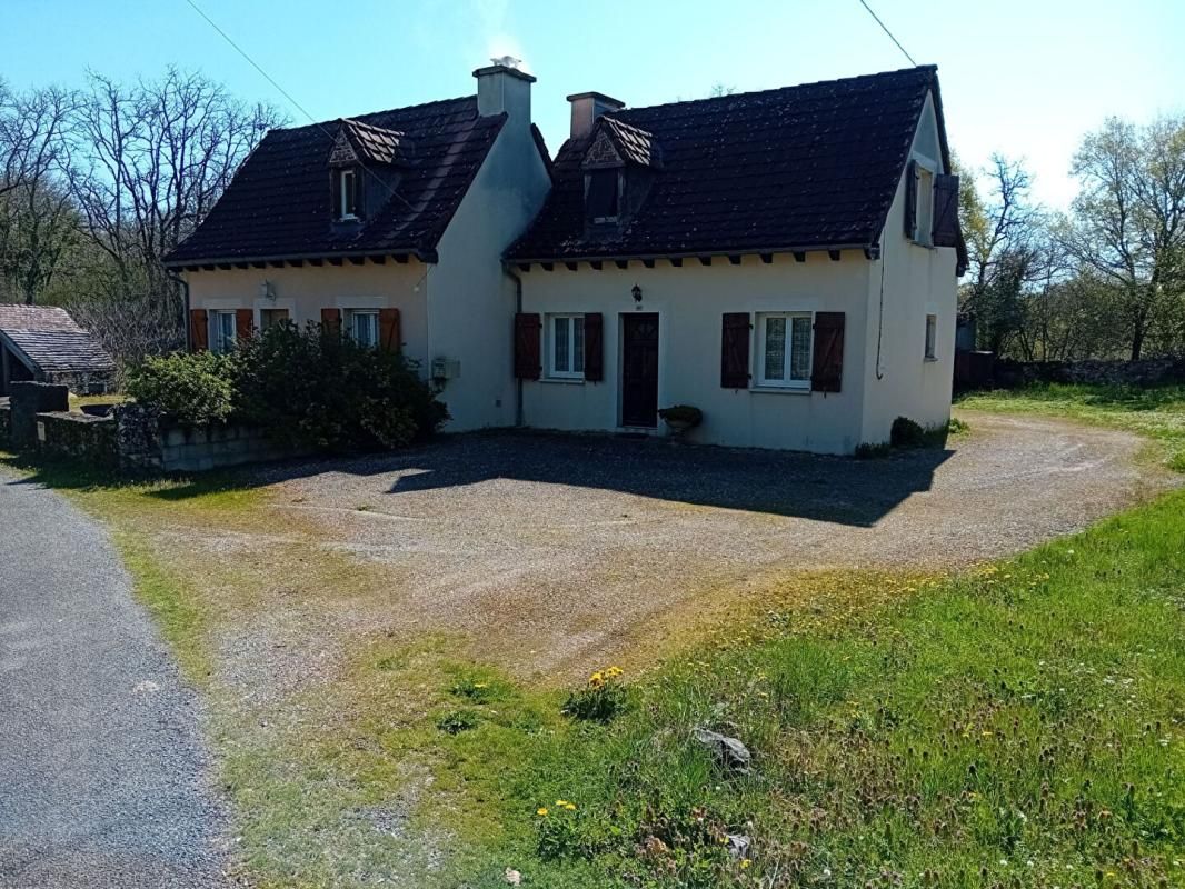 CONCOTS Maison  6 pièces 120 m2 dépendances 1