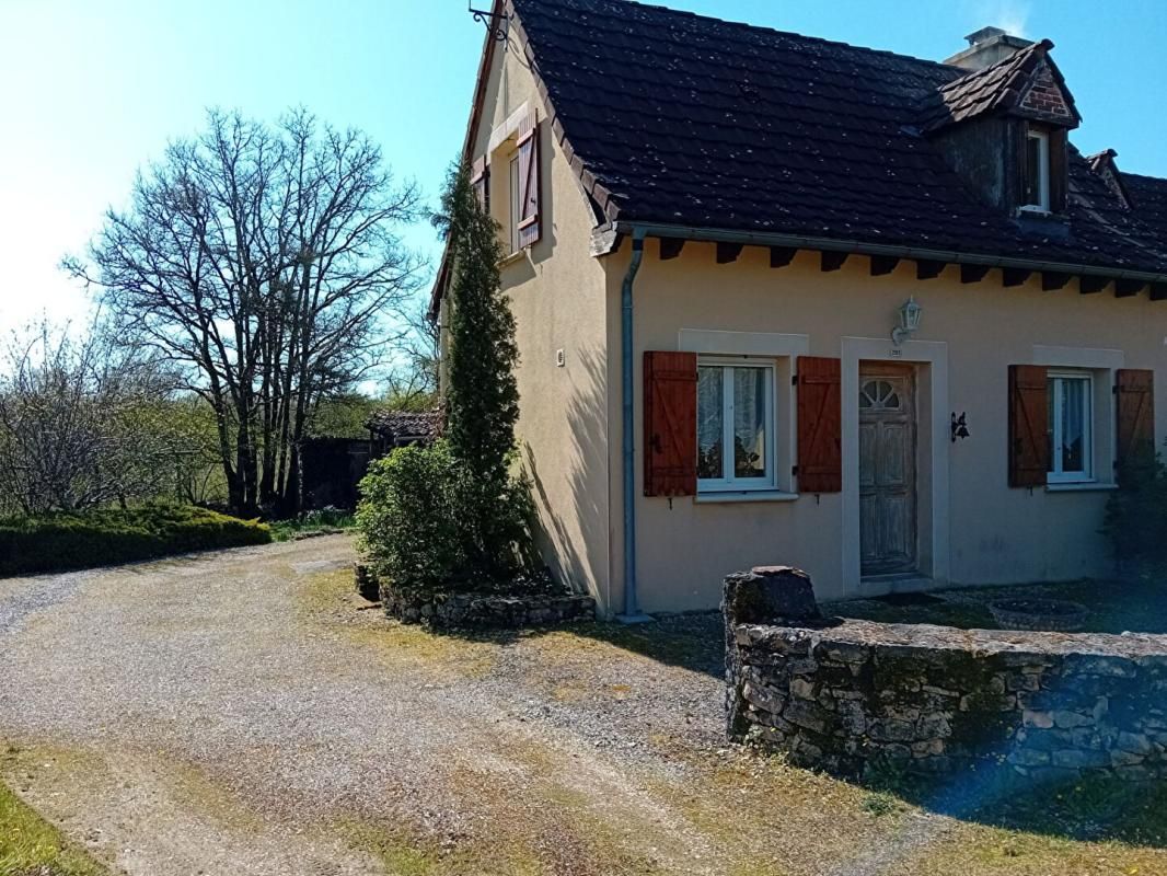 CONCOTS Maison  6 pièces 120 m2 dépendances 3