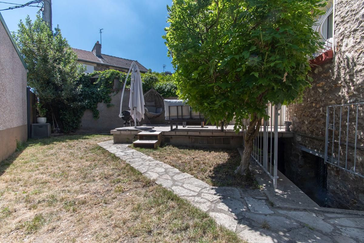 BRETIGNY-SUR-ORGE Maison Bretigny Sur Orge 4 pièce(s) 3