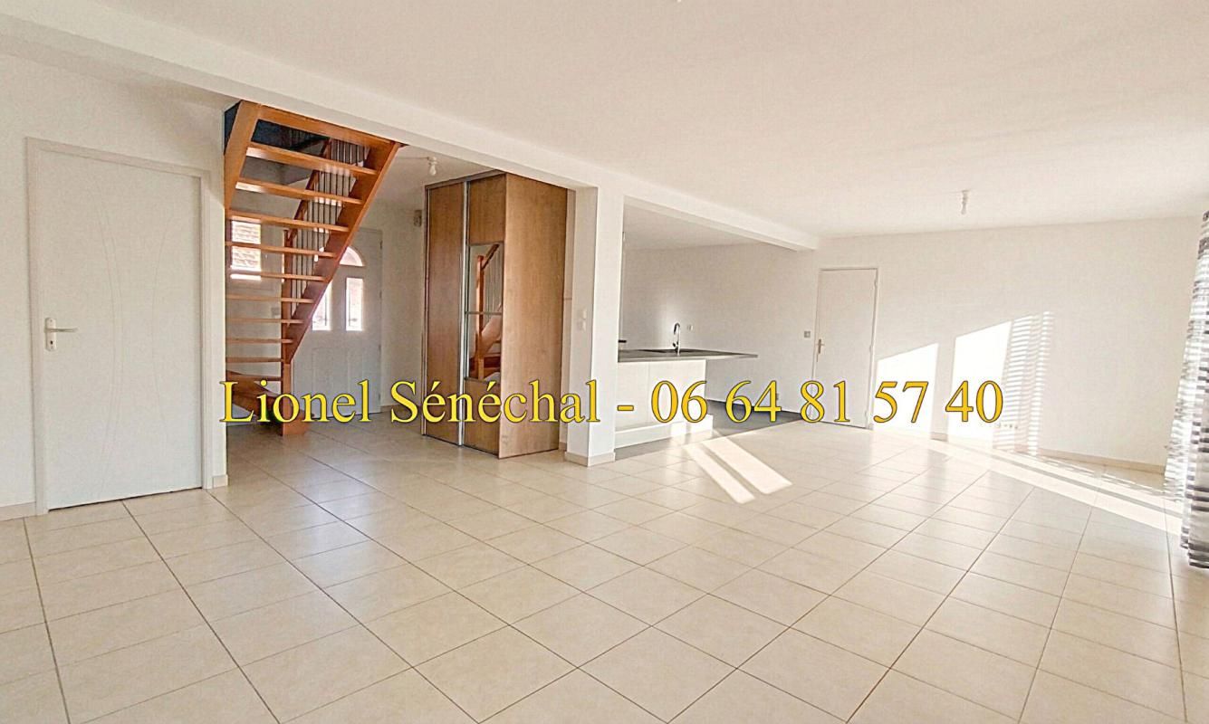 GUECELARD Maison lumineuse et peu énergivore de 8 pièces de 150 m2 (170 m2 au sol) sur une parcelle de plus de 600 m2 4