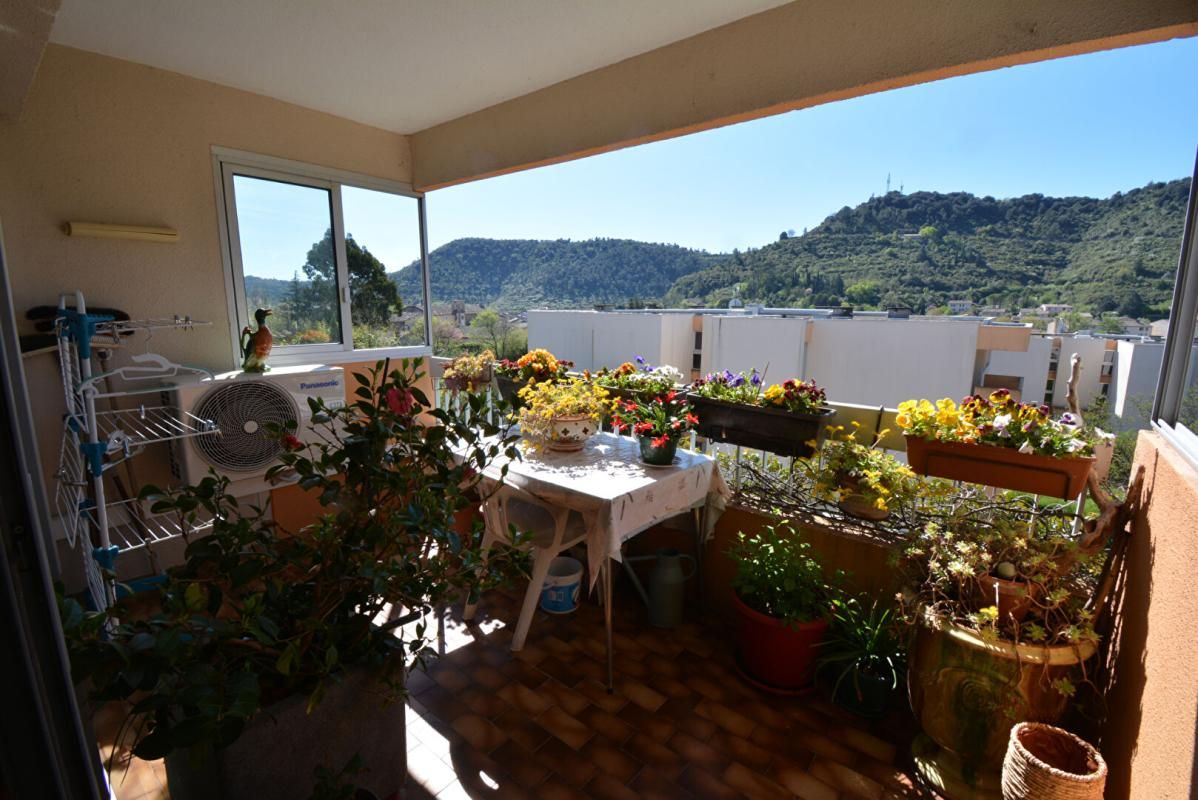 LES VANS Appartement 4 pièce(s) 68.3 m2 1