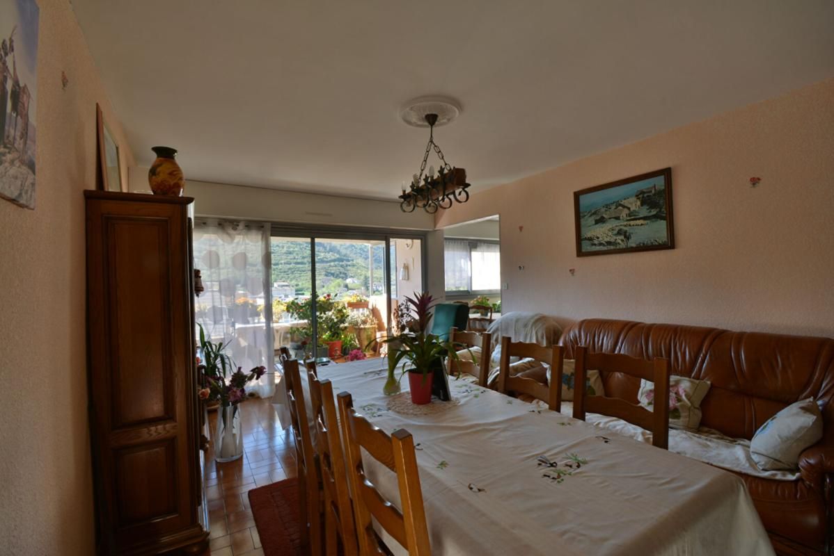 LES VANS Appartement 4 pièce(s) 68.3 m2 4