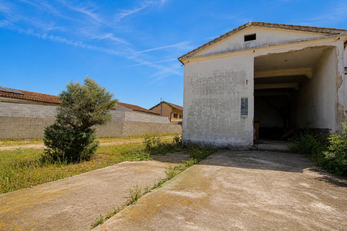 CANET Terrain Canet 912m2 avec remise 2