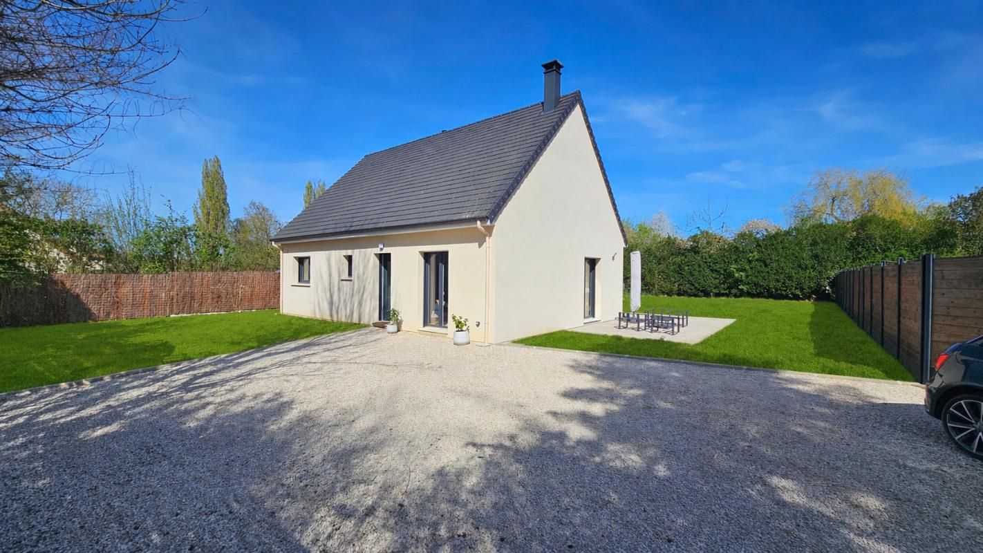 HOUDAN Houdan 7 mn / Proche Gambais / Maison de plain-pied récente sous garantie décennale 2