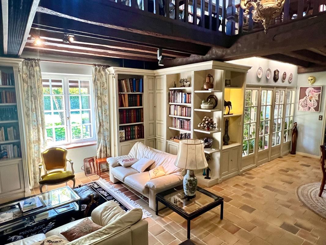 NAVEIL MAGNIFIQUE LONGERE - 7 MN GARE TGV VENDOME - 5 MN CENTRE VILLE 3