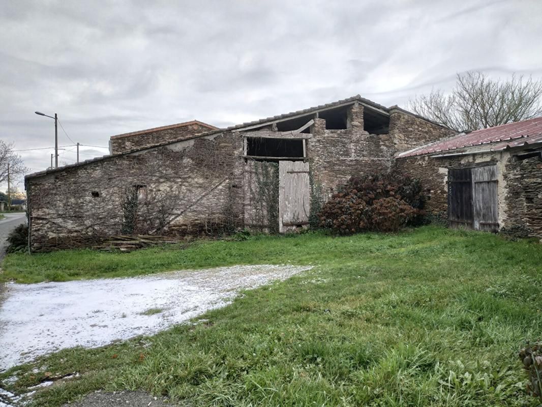 DIVATTE-SUR-LOIRE Grange à rénover, 90m², Divatte sur Loire (44450) 2