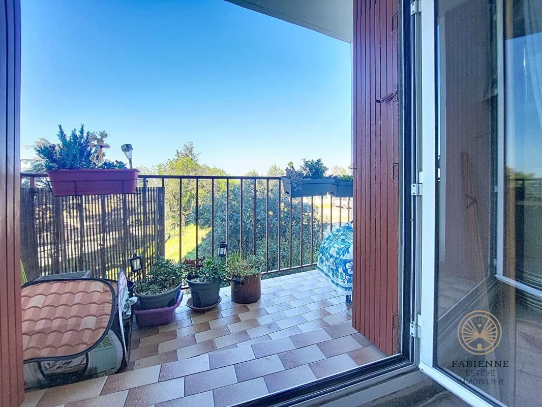 CHATEAURENARD Appartement Châteaurenard 4 pièce(s) 66.32m2 2 chambres cave 1