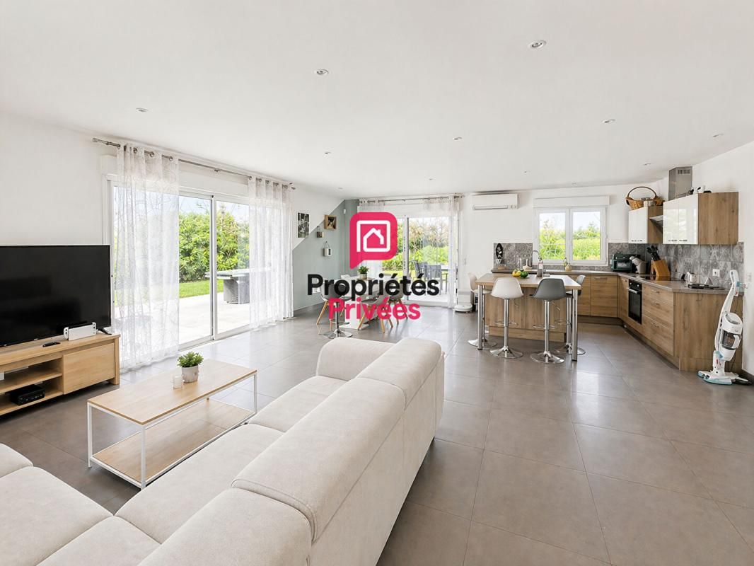 AUROS Maison plain-pied 2017 - 128 m² - 3 chambres - jardin et calme 1