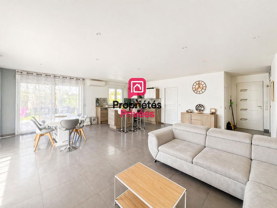 AUROS Maison plain-pied 2017 - 128 m² - 3 chambres - jardin et calme 2