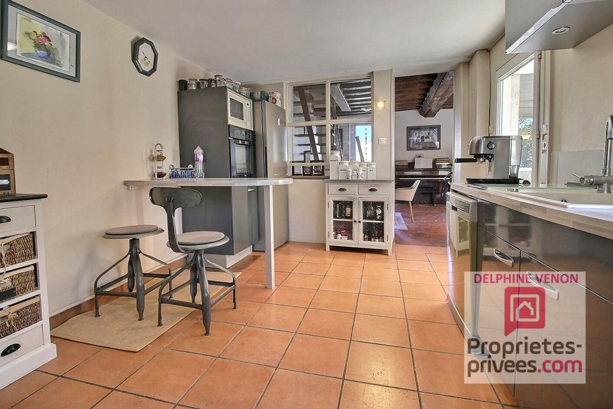 CHATEAUNEUF-SUR-LOIRE Exclusivité - Maison quartier du Port à 2 pas des commerces et de la Loire à Chateauneuf Sur Loire 2