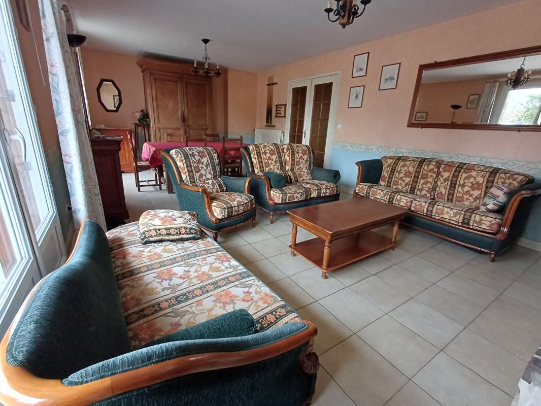 CHEPY Maison familiale 150 m² - 5 chambres à 5 mn de Chalons en Champagne 3