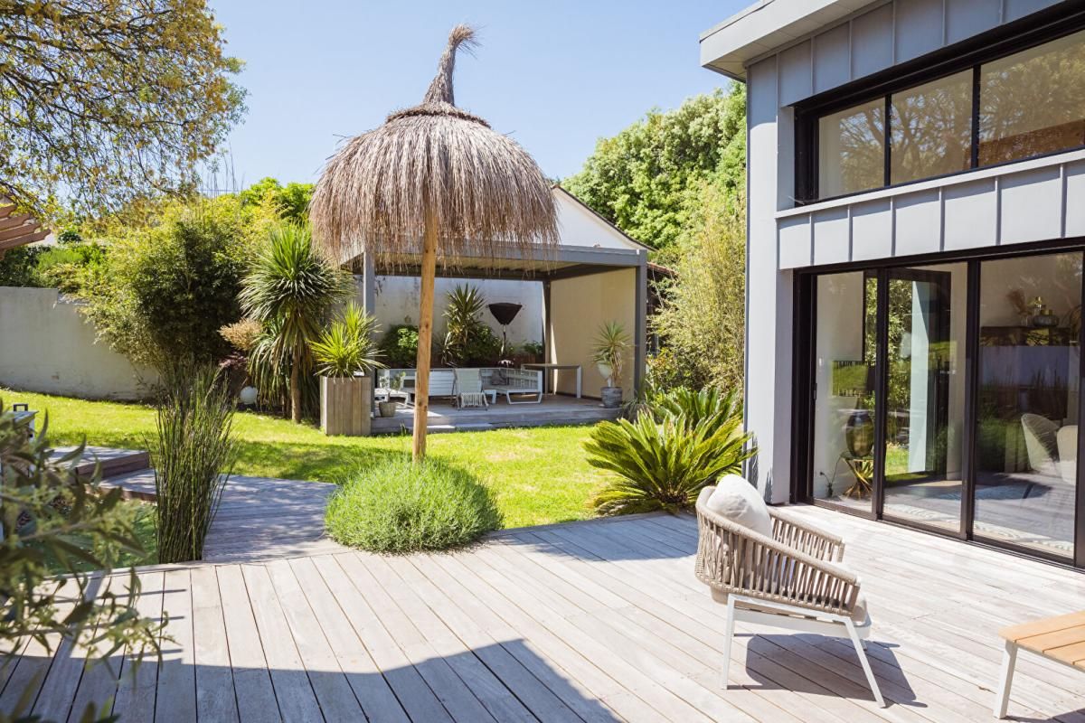 SAINT-BREVIN-LES-PINS Maison Saint Brevin 5 pièce(s) 140 m2 4