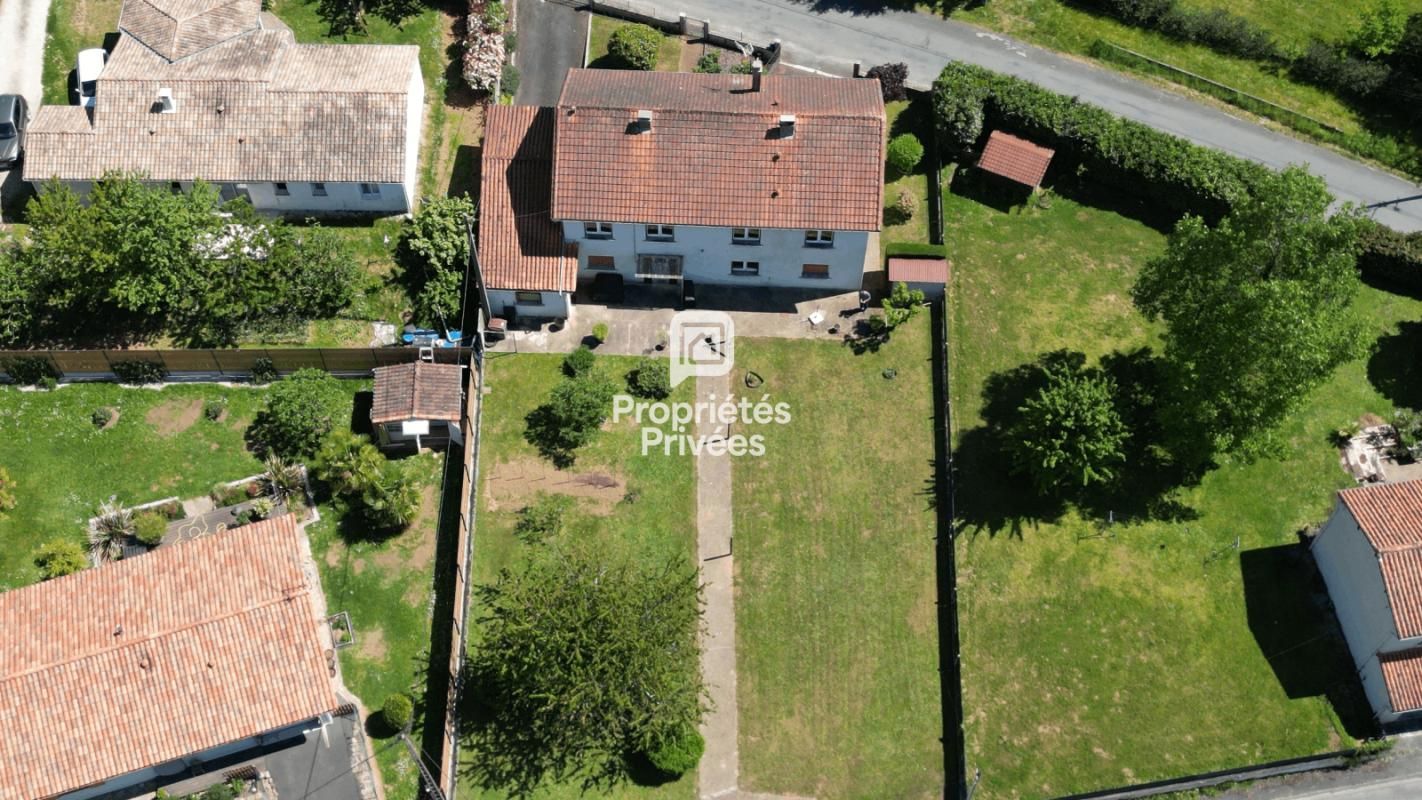 NONTRON NONTRON : Maison saine (DPE D), 100 m² habitables + Garage XXL de 41 m² ! 2