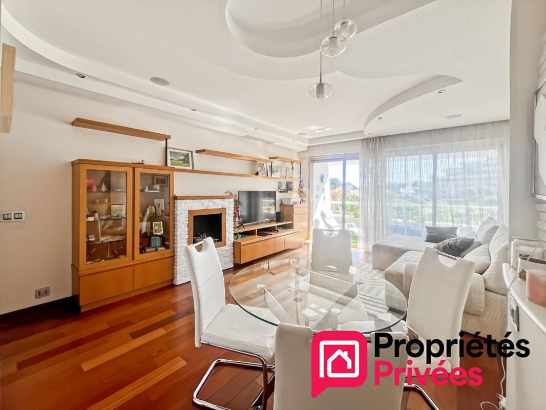 VILLENEUVE-LOUBET Duplex meublé T3 esprit Yachting - 2 terrasses - Marina Baie des Anges 4