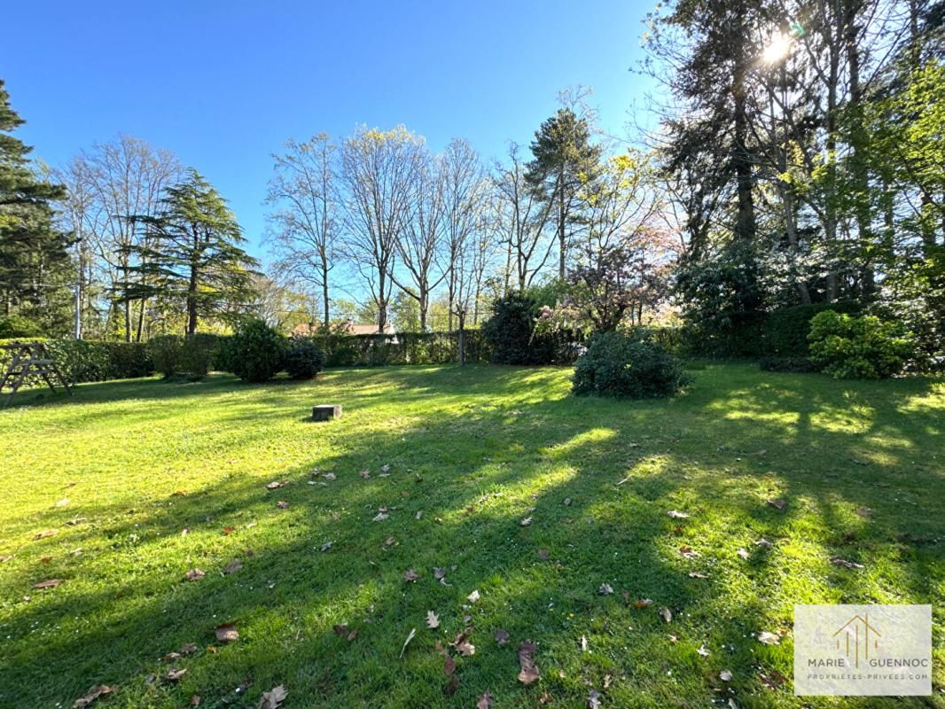 BASSE-GOULAINE Maison de plain-pied 5 pièces située dans un secteur privé de Basse-Goulaine 2