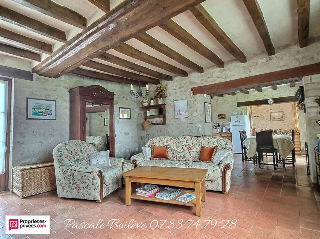 NOYANT-VILLAGES Belle longère - Noyant Villages (49390) 3