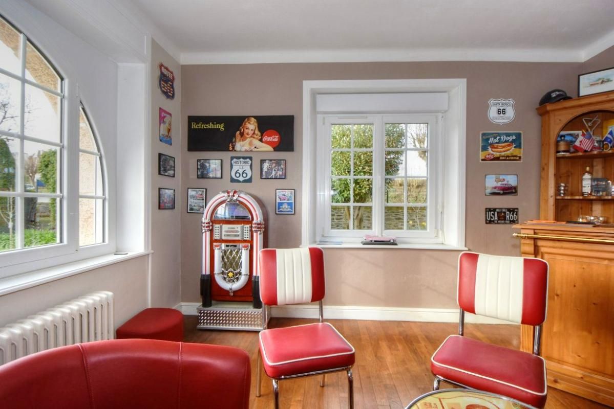 TREGUIER Maison rénovée en centre-ville, proche des commodités 4