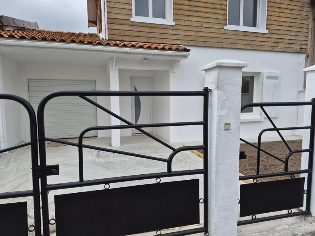 CENON maison 95 M² + garage 24 M²  4 CH ,rénovée entièrement 2