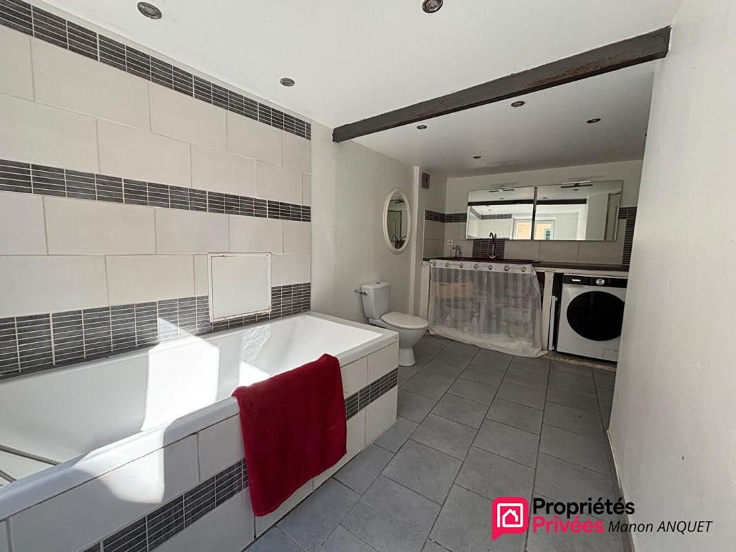 LA ROQUEBRUSSANNE Maison de village 4 pièces, La Roquebrussanne 4