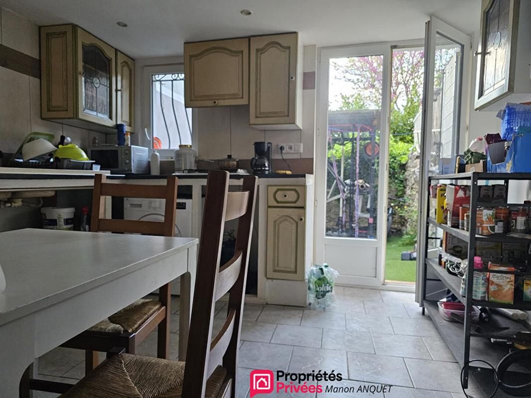 Appartement  1 pièce, La Roquebrussanne