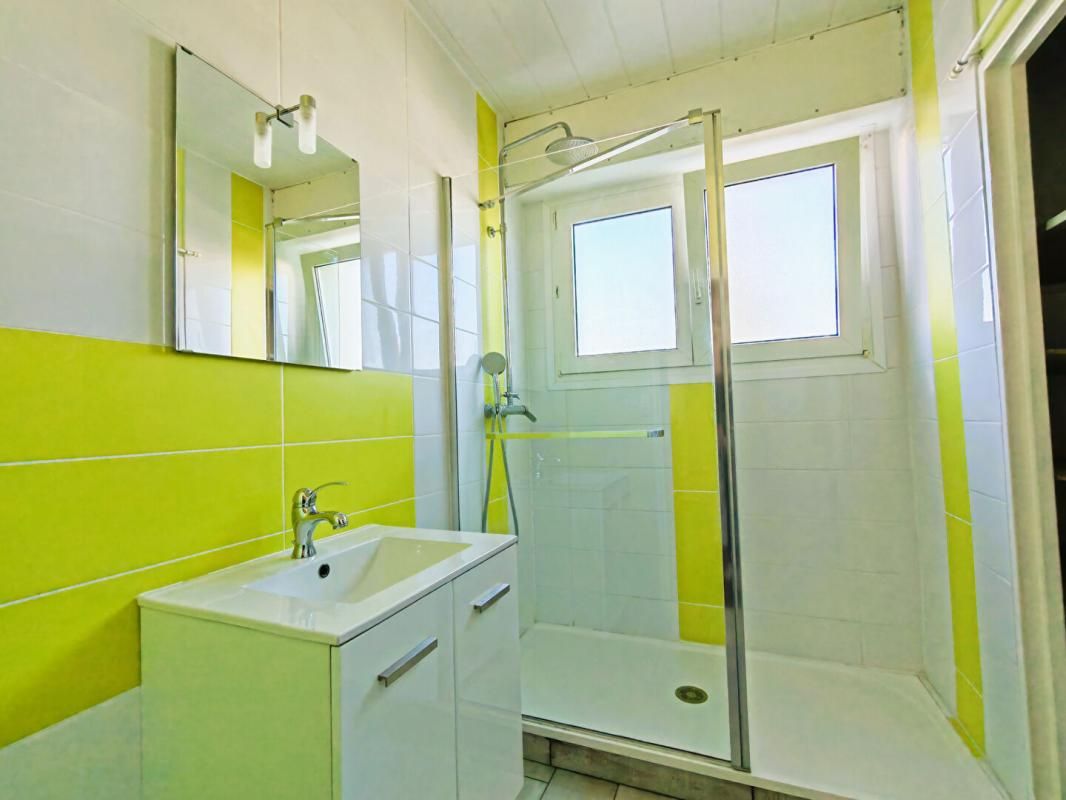 SAINT-BENOIT Appartement Saint Benoit 2 pièce(s) 54 m2 3