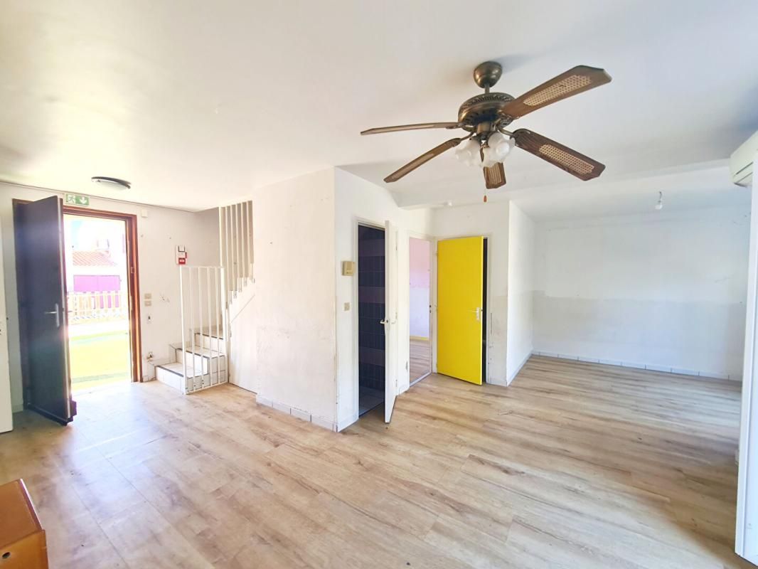 SIX-FOURS-LES-PLAGES VILLA PROCHE PLAGE DES LÔNES A PIED 2