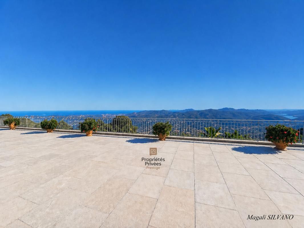 CABRIS Villa 10 pièces 500 m², Luxe et vue dominante 3