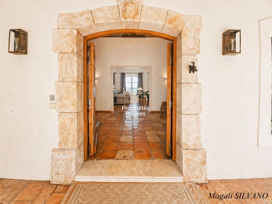 CABRIS Villa 10 pièces 500 m², Luxe et vue dominante 4