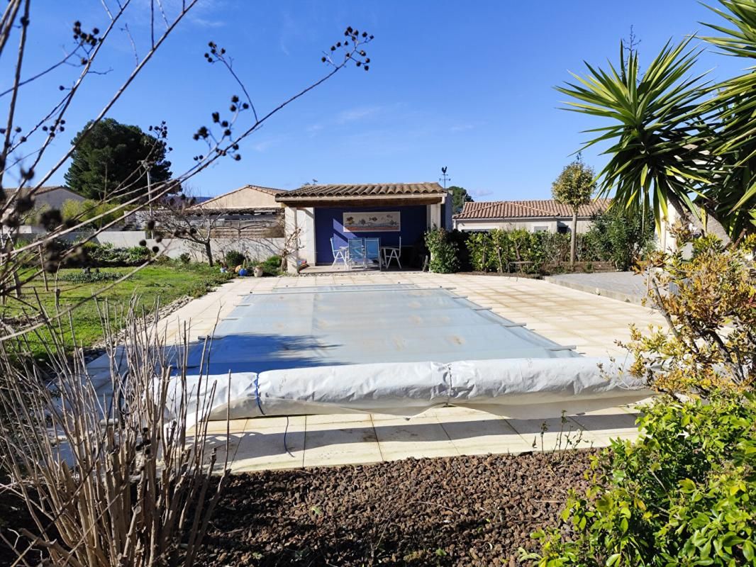 DOUZENS Maison  6 pièce(s) 114m2 4