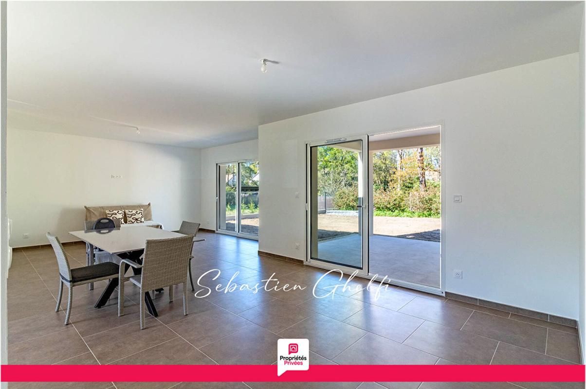 CONTRES belle maison de plain-pied avec 3 chambres dont 1 suite parentale 3