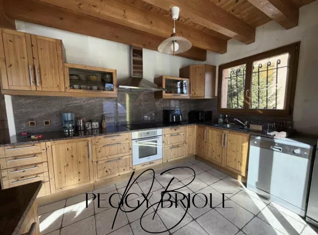 FORMIGUERES Superbe maison 4