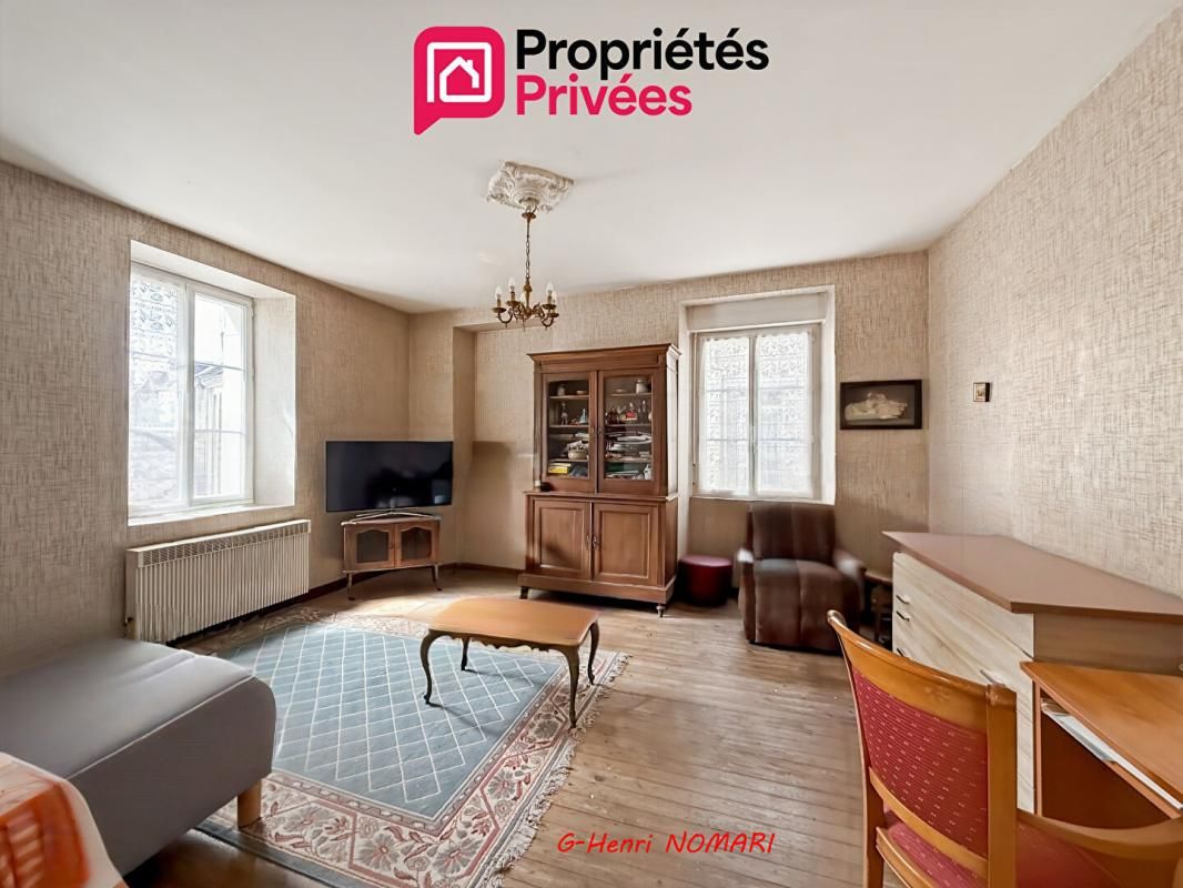CANDE Maison  de 101 m2 en Centre ville de Candé - 6 pièce(s) - 3 Chambres 3