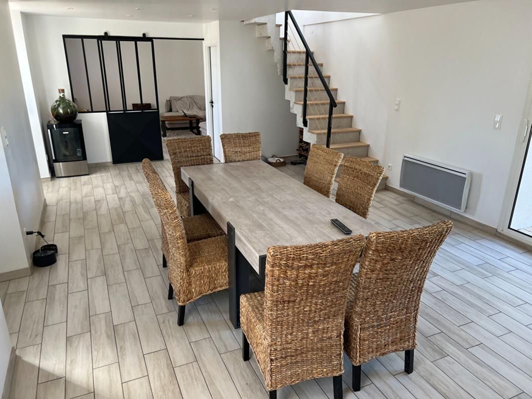 ERMENONVILLE-LA-PETITE Maison 5 pièce(s) 116 m2  avec piscine 2