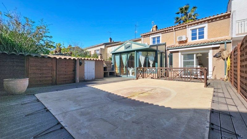 NARBONNE Maison familiale R+1 .138 m² . Piscine . Aucun travaux  Narbonne 2