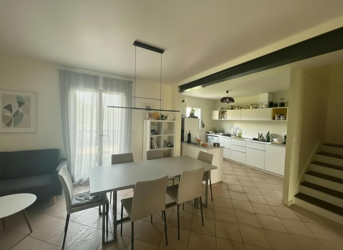 LE BOURGET-DU-LAC Maison Le Bourget du Lac 4 pièces 2