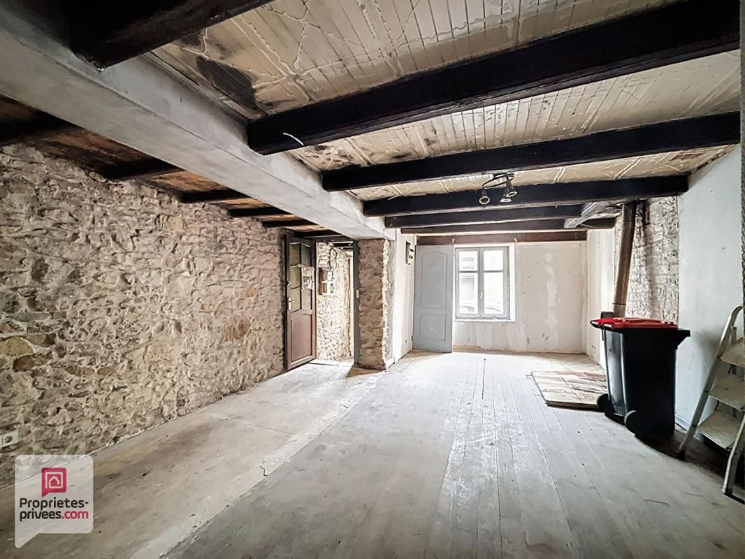LAITRE-SOUS-AMANCE Maison  à rénover Laitre Sous Amance 4 pièce(s) 110 m2 1