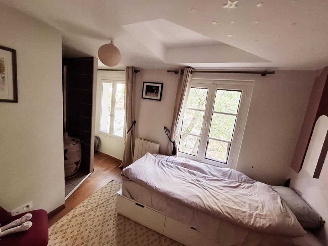 PARIS-19E-ARRONDISSEMENT Magnifique 3 pièces 46m2 Buttes Chaumont Jourdain Paris 19 4