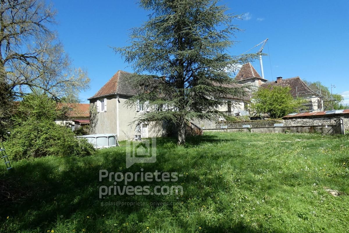 LAMOTHE-CASSEL Maison ancienne à restaurer, fort potentiel + Jardin 2000 m² 3