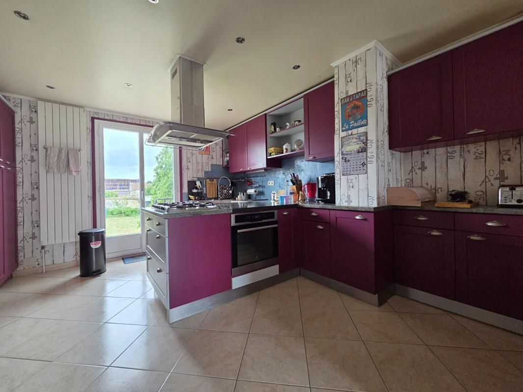 DOURDAN 18 MIN DOURDAN 4