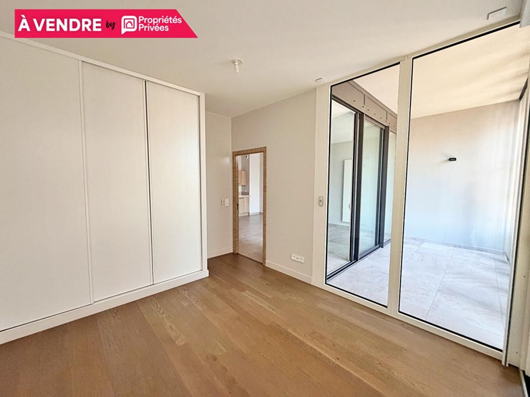 BORDEAUX Appartement Bordeaux 3 pièce(s) 46.05 m2 parking et jardin d'hiver 4