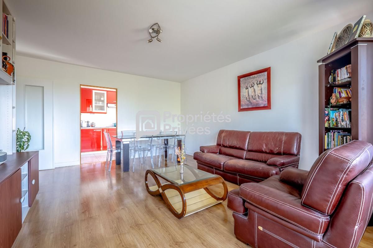 VILLEJUIF Trois pièces avec balcon, parking dans un quartier recherché de Villejuif 4