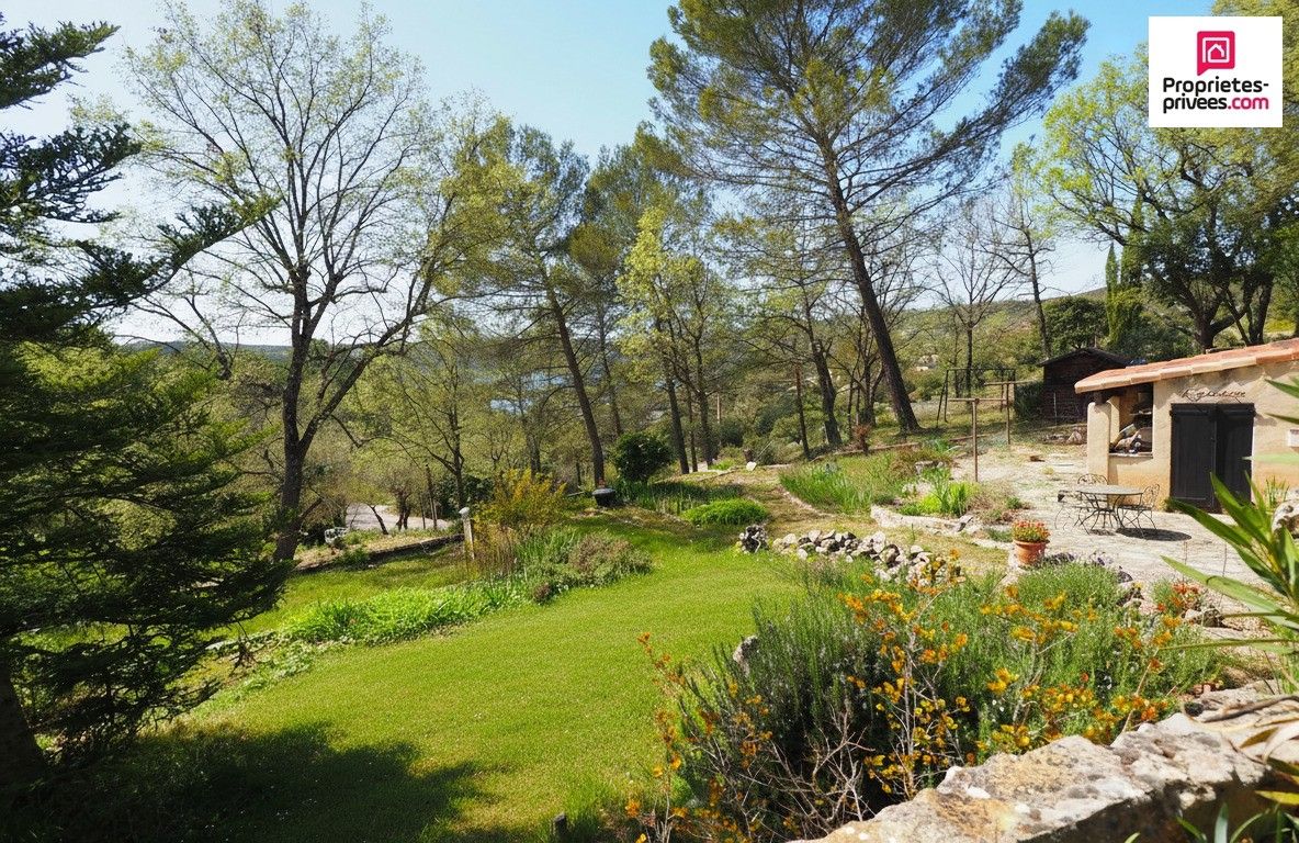 ESPARRON-DE-VERDON Maison Esparron De Verdon 6 pièce(s) Garage 40 m² 4