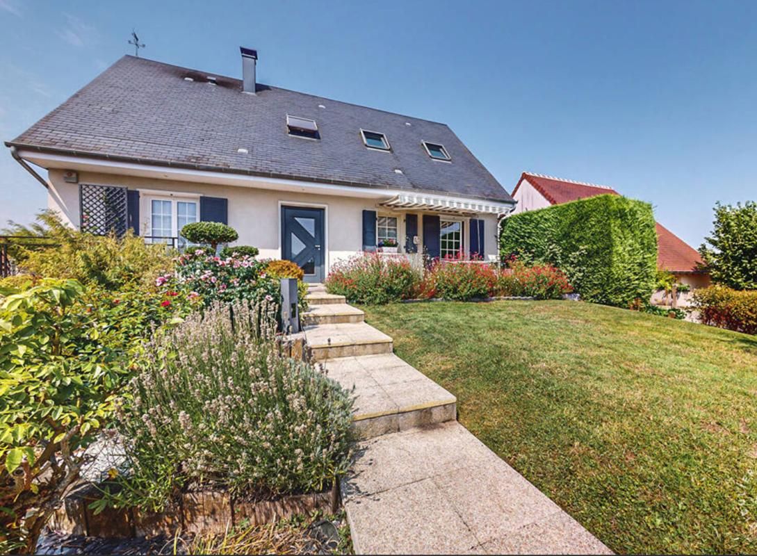 MAGNIFIQUE MAISON 188M2  VENDOME   SANS TRAVAUX