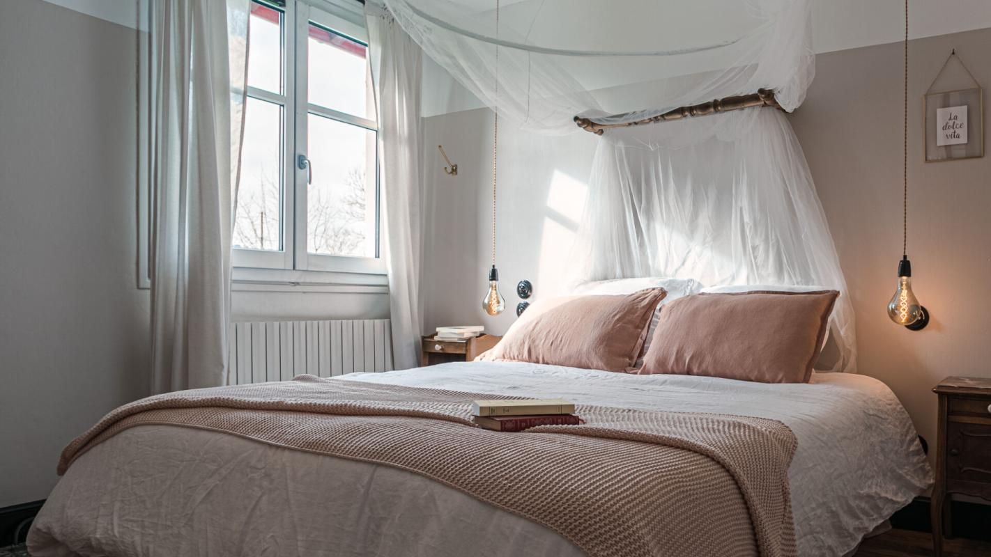 BIDACHE 64520 BIDACHE immeuble de rapport 426 m2, piscine 2