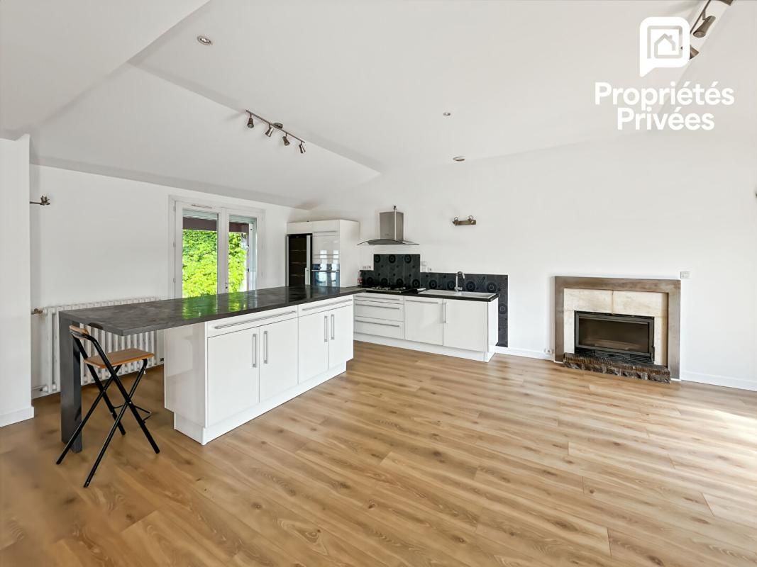 PAREMPUYRE EXCLUSIVITÉ - Maison 155 m² - Véranda 27 m² - Piscine et Garage Indépendant 70 m² - Annexe 12 m² Fort Potentiel 2