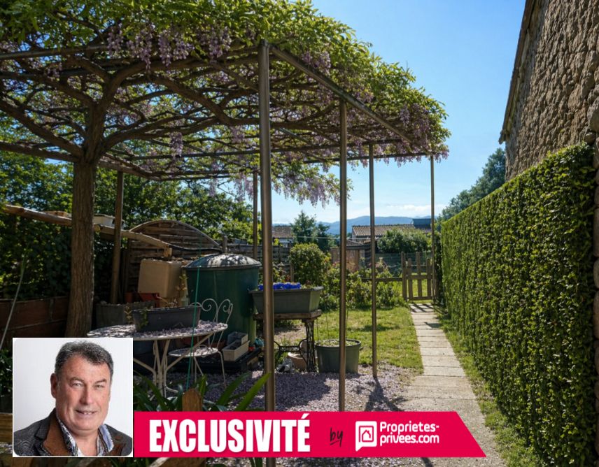 SAINT-HILAIRE Maison Saint Hilaire 3 pièces 100 m2, 2 Ch et un bel extérieur plus grange 1