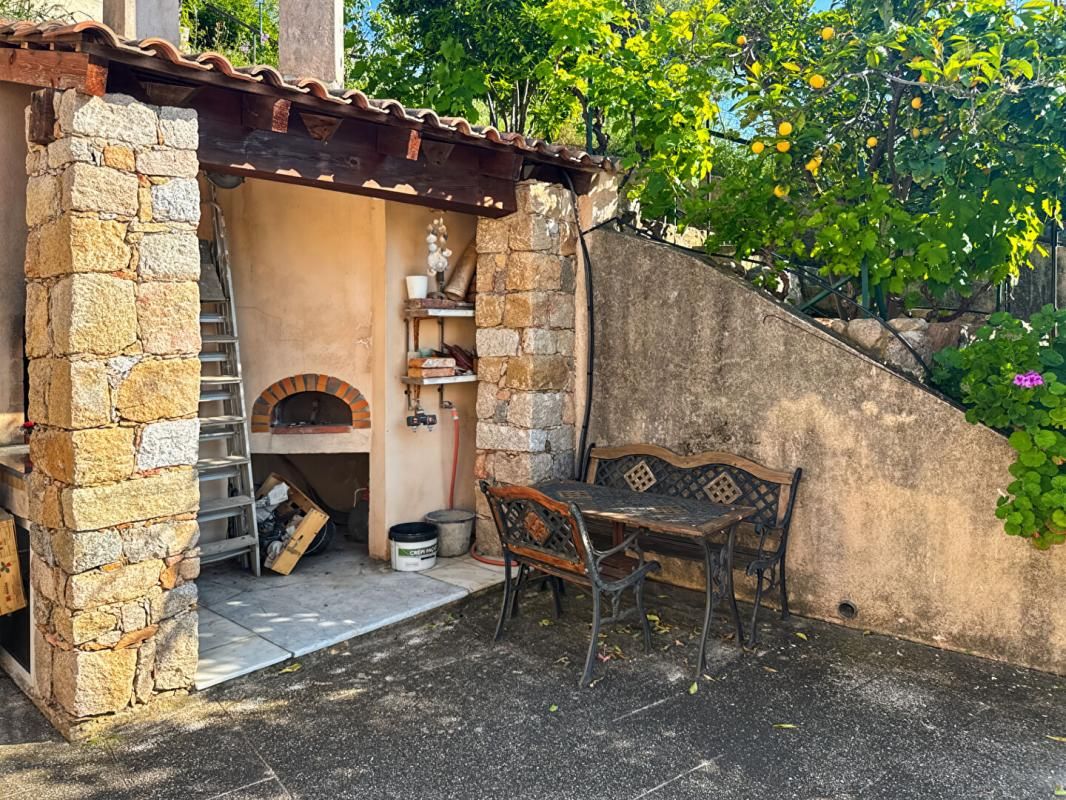 COGGIA Maison Coggia 4 pièce(s) 120  m2 4