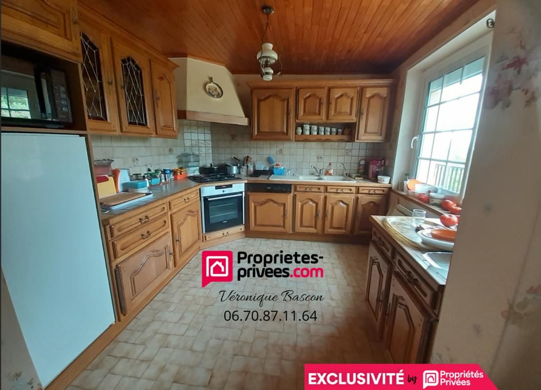 LA BREOLE Maison 7 pièces de 137 m2 sur un terrain de 6391m2 1